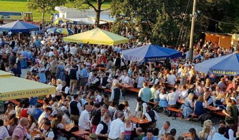 Waldfest des Skiclubs Ostin image
